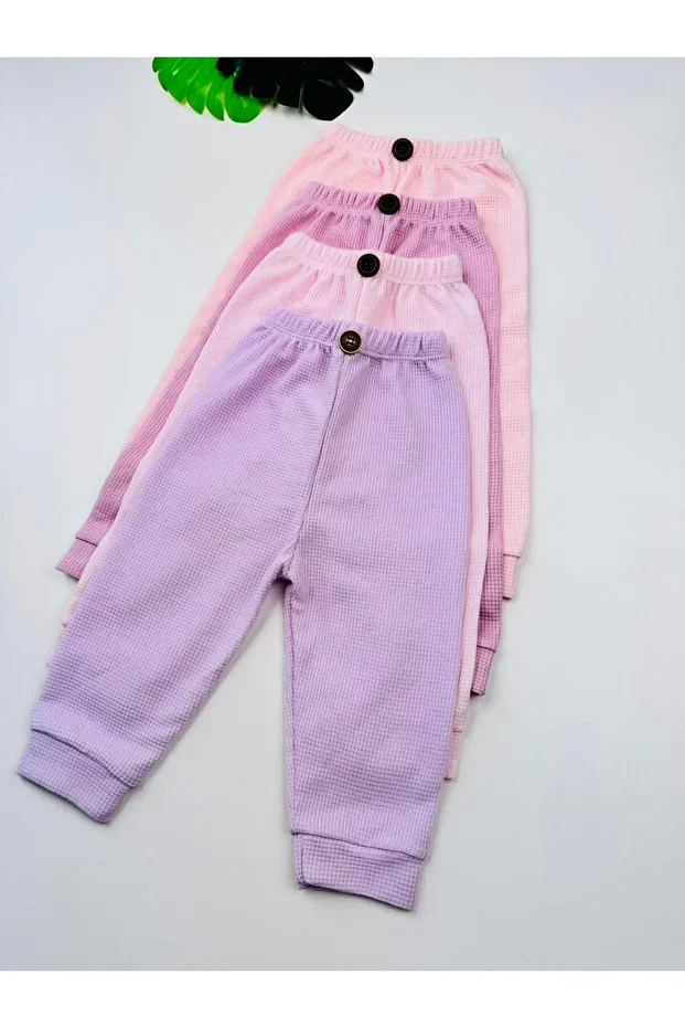 Ensemble de 4 Pantalons pour Nouveau-né Doux et Tendance - Image 4