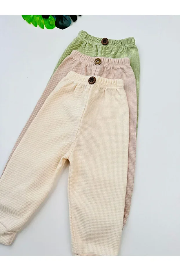 Ensemble de 3 Pantalons pour Nouveau-né Doux et Tendance - Image 6